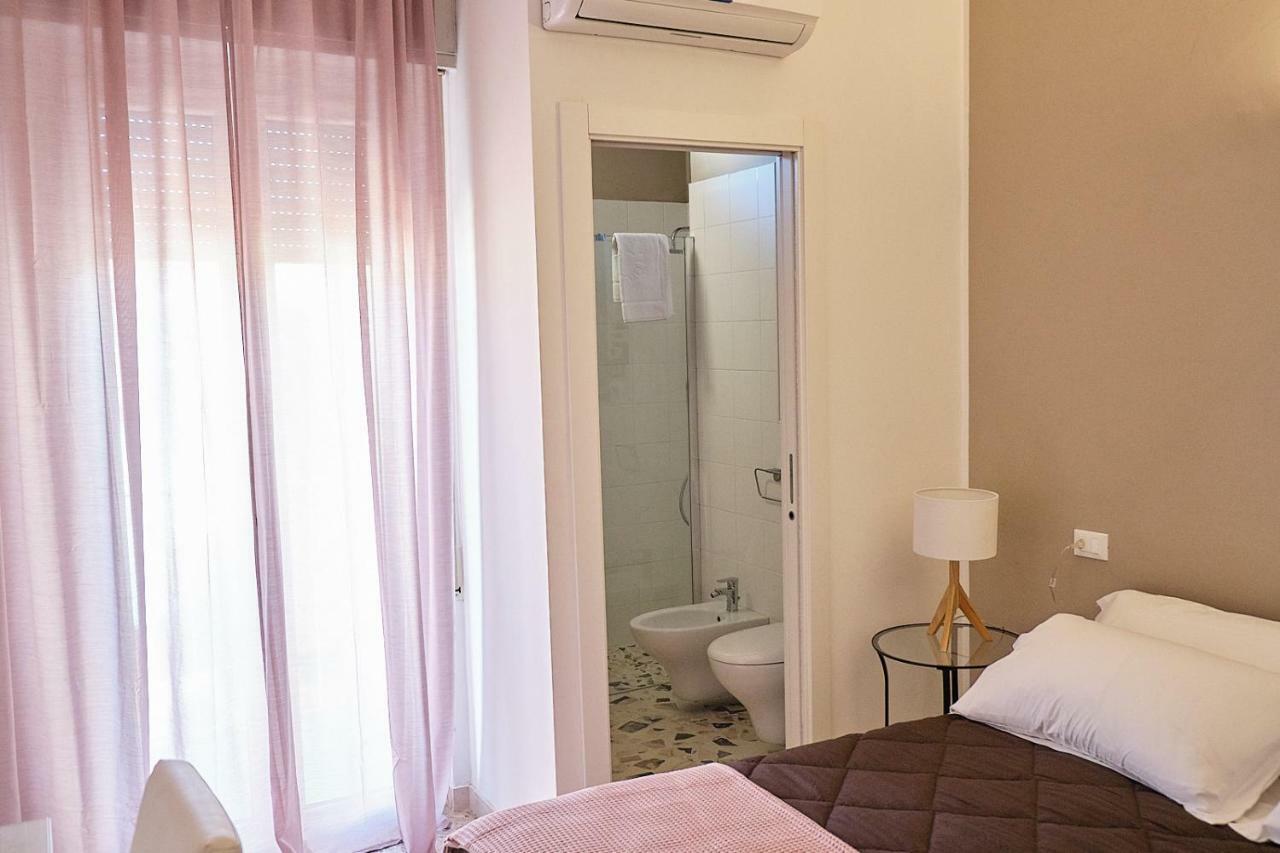 Hotel Spring 리미니 외부 사진